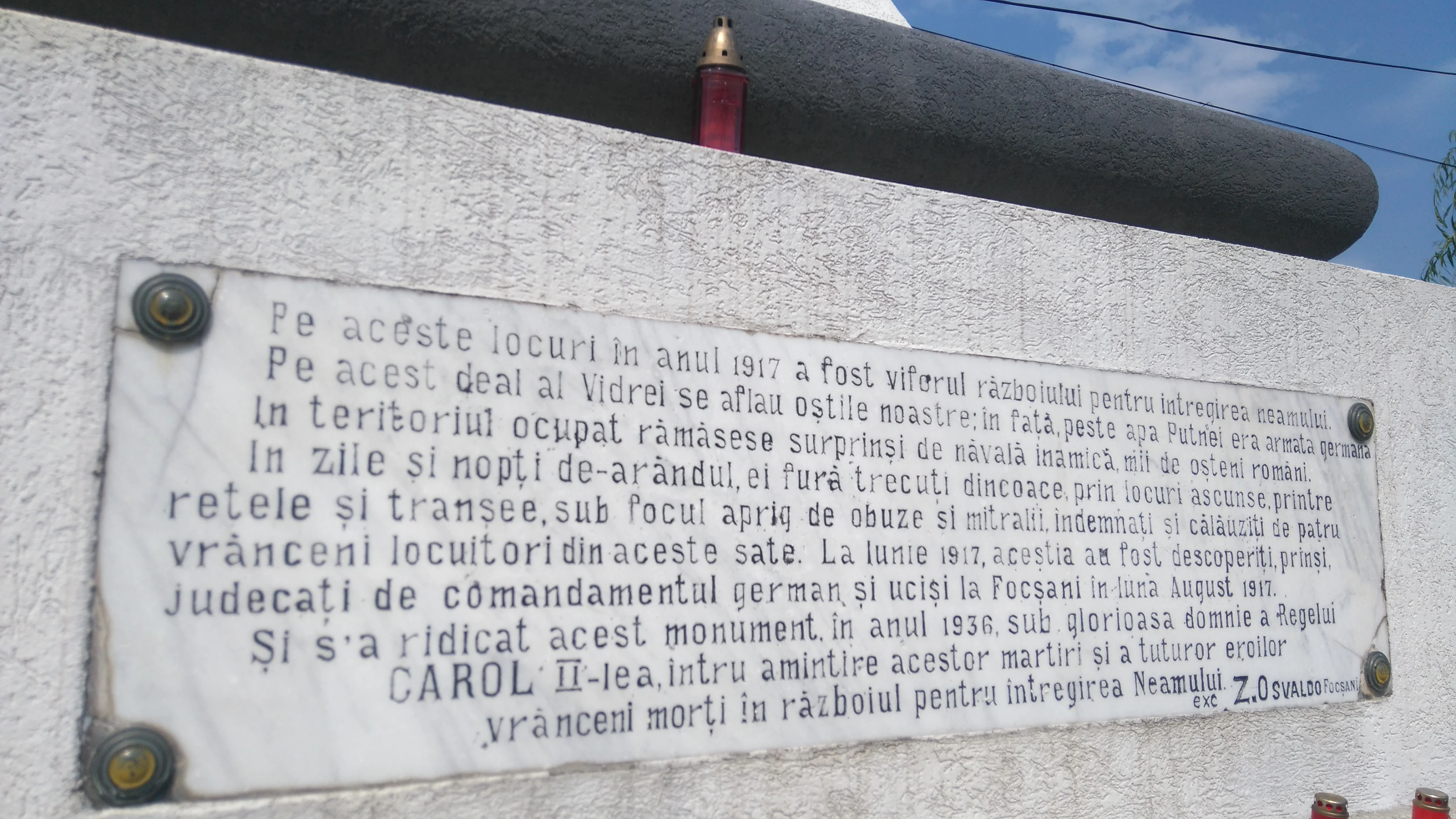 Placa monumentului Vasile Chilian, Vidra